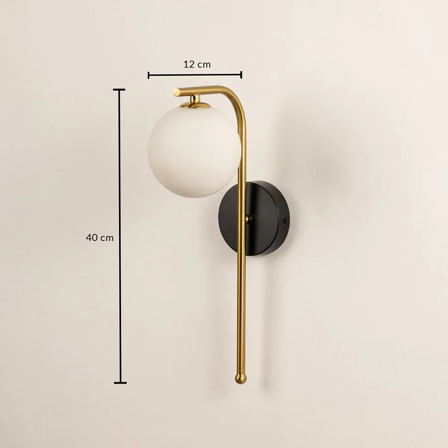 A gold and black wall sconce with a frosted globe shade shown with clear dimensions displaying a height of 40 cm and a width of 12 cm for accurate placement.