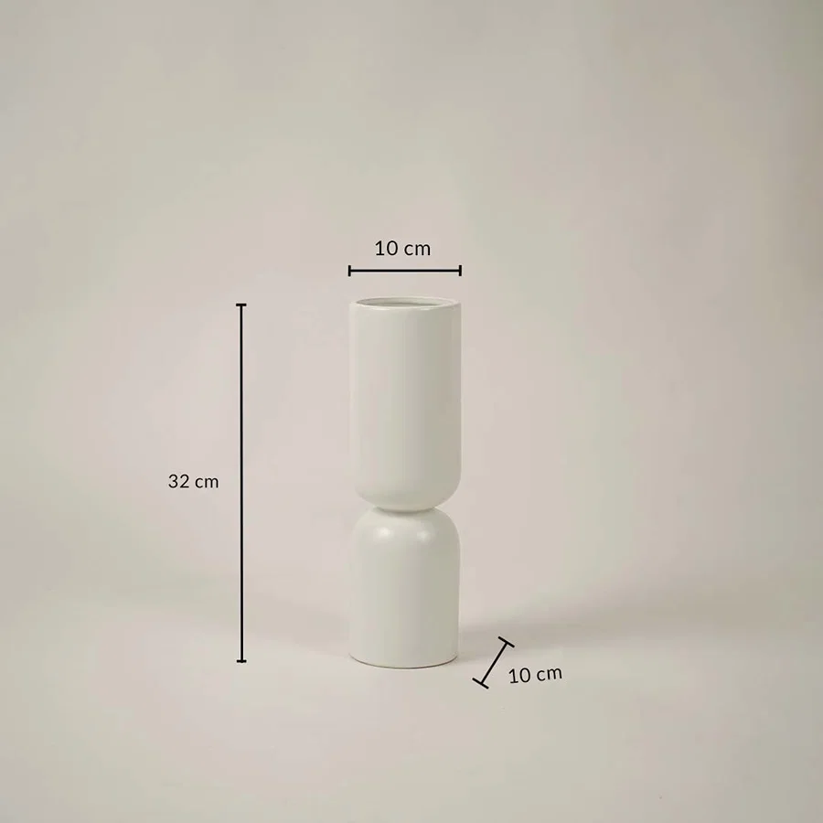 Tall white ceramic vase measuring 32 cm height and 10 cm width shown clearly with size markings.