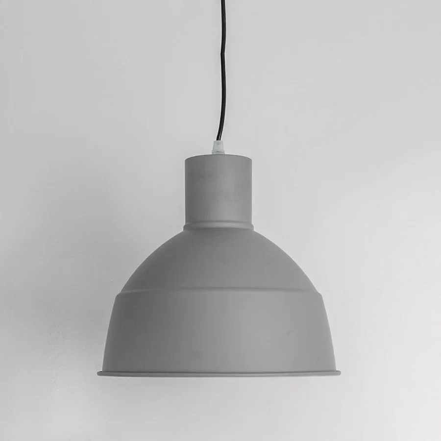 White Background
White metal pendant light with matte finish and dome shade crafted for modern kitchens and dining spaces.