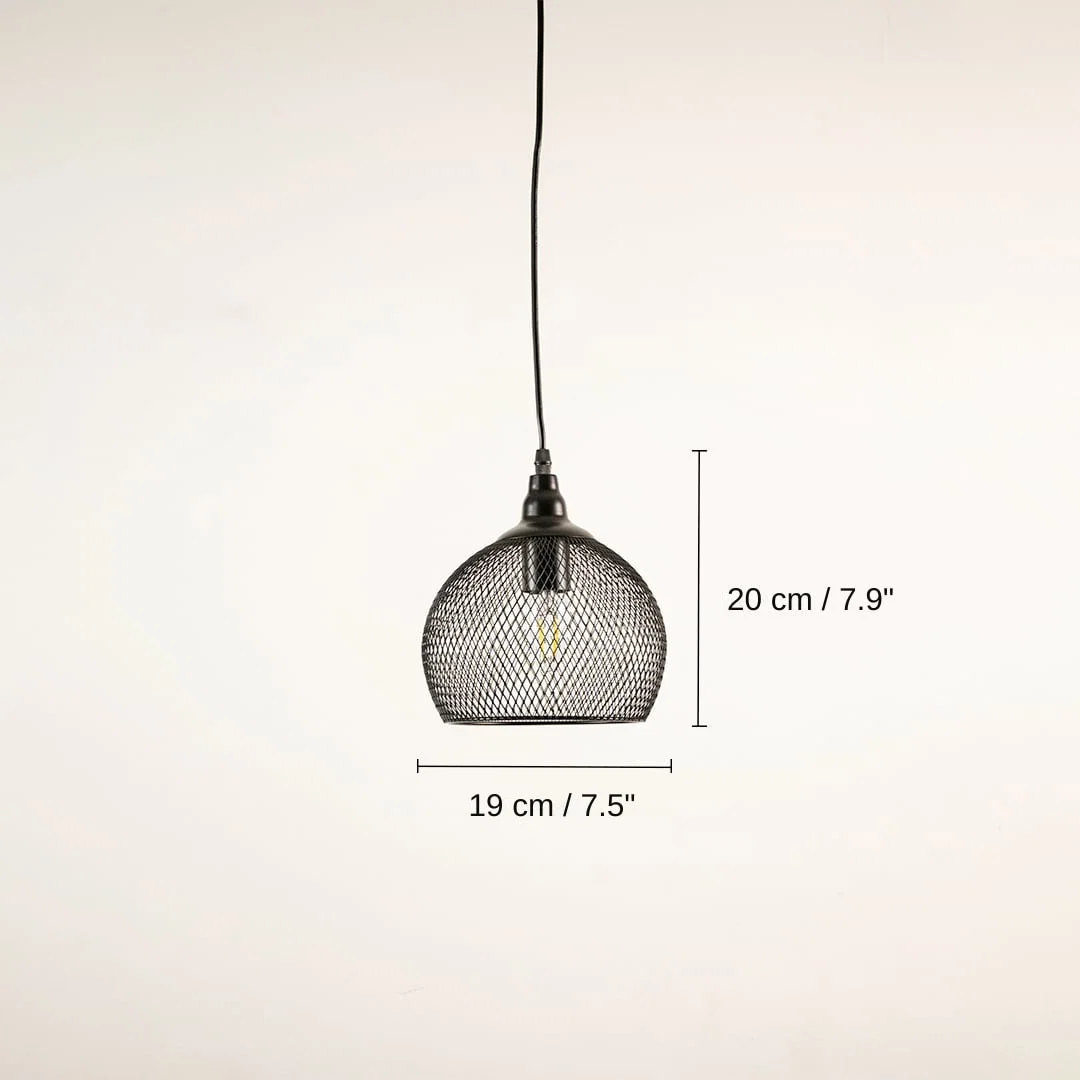 Black metal mesh pendant light, 20 x 19 x 19 cm (7.9 x 7.5 x 7.5 inches) dimensions