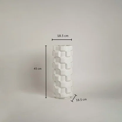White geometric ceramic vase with cube texture showing 45 cm height and 18.5 cm diameter dimensions.
