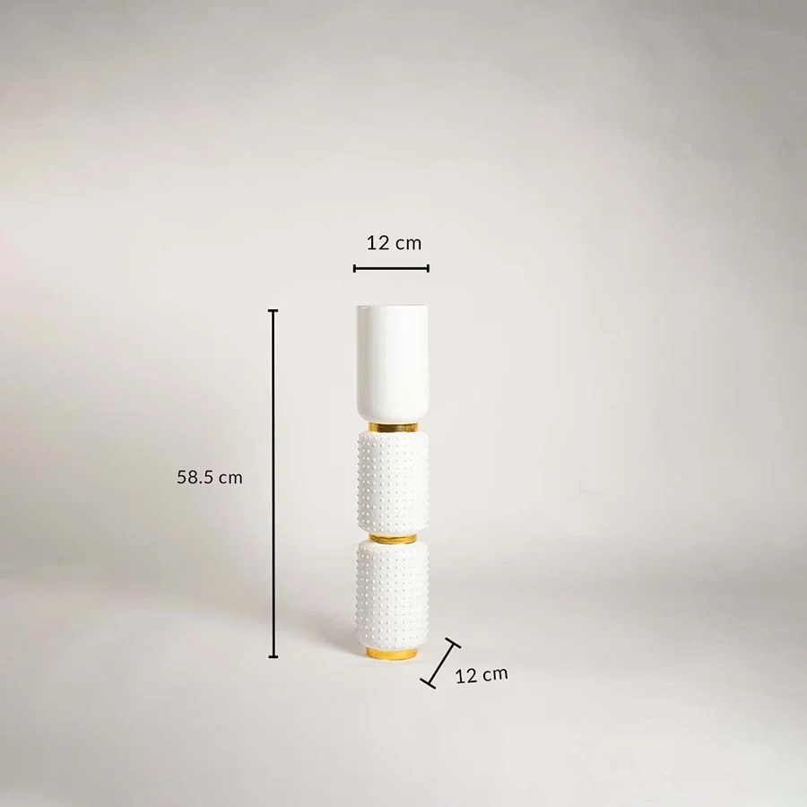 White and gold vase shown with measurements featuring 58 cm height and 12 cm top and base diameter clearly displaying its tall textured structure.