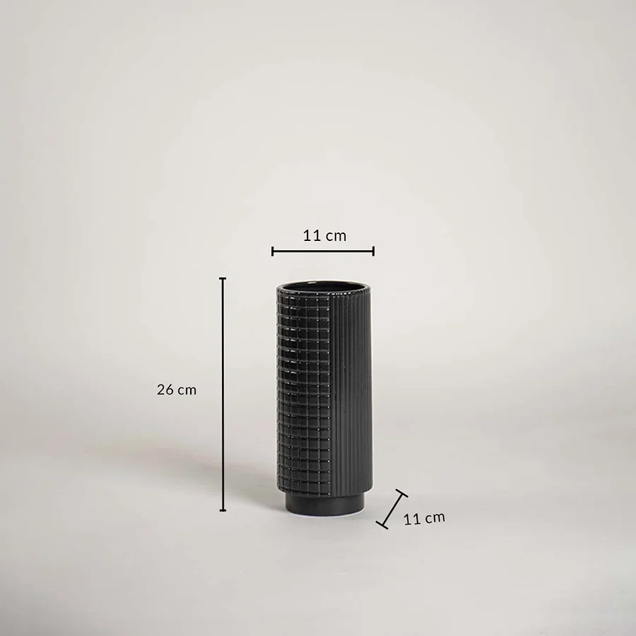 Black ceramic vase with 26 cm height and 11 cm width shown clearly for accurate size reference and home decor planning.