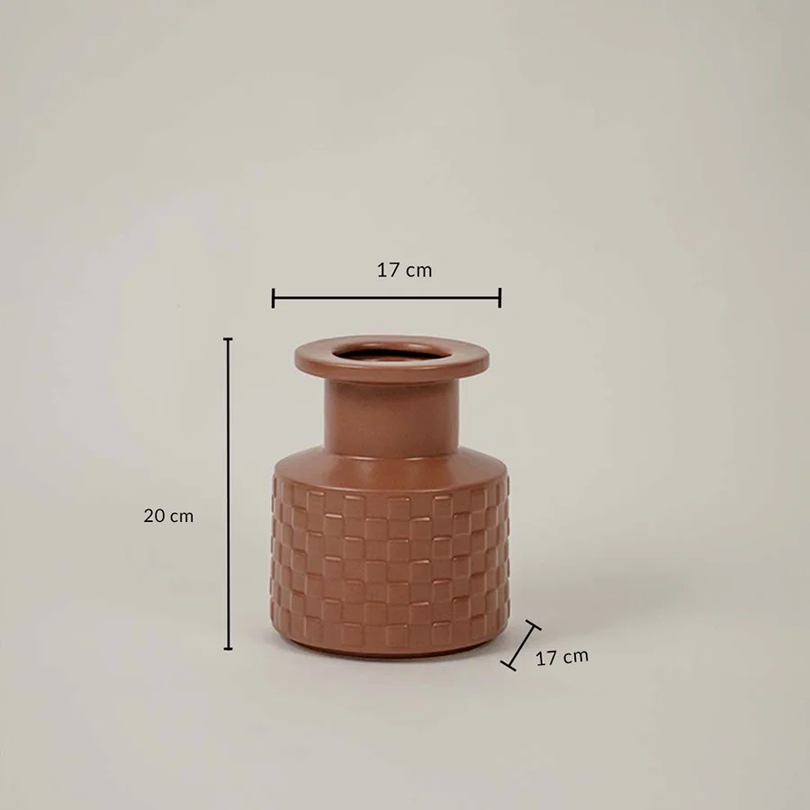 Terracotta ceramic vase measuring 20 cm height and 17 cm width shown on white background for size reference decor.