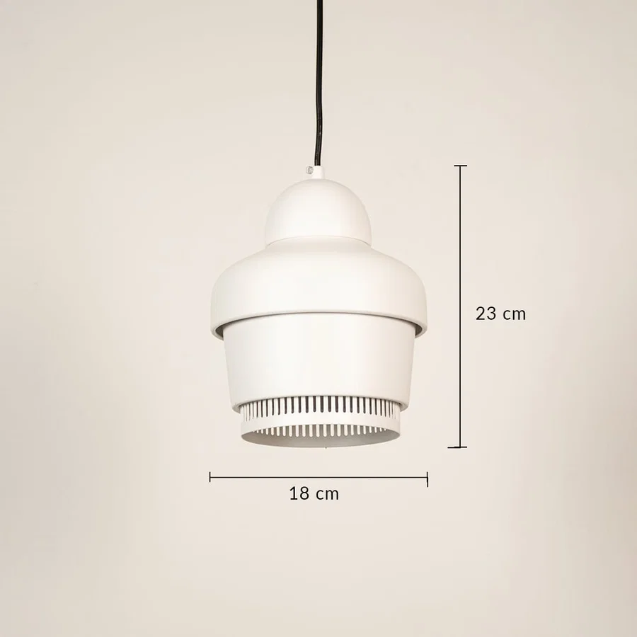 White metal pendant light dimension image with 18 cm width and 23 cm height for modern kitchen placement.