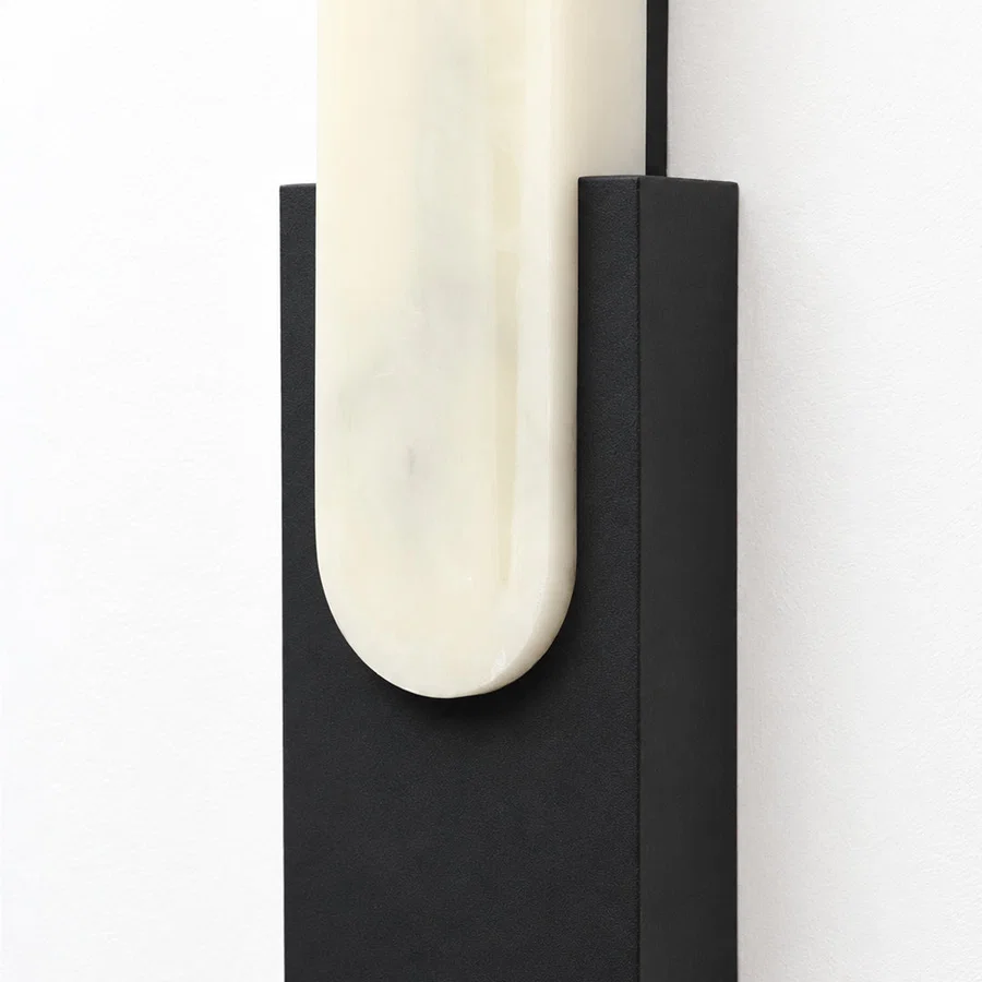 Columnus Alabaster Wall Lamp - Black