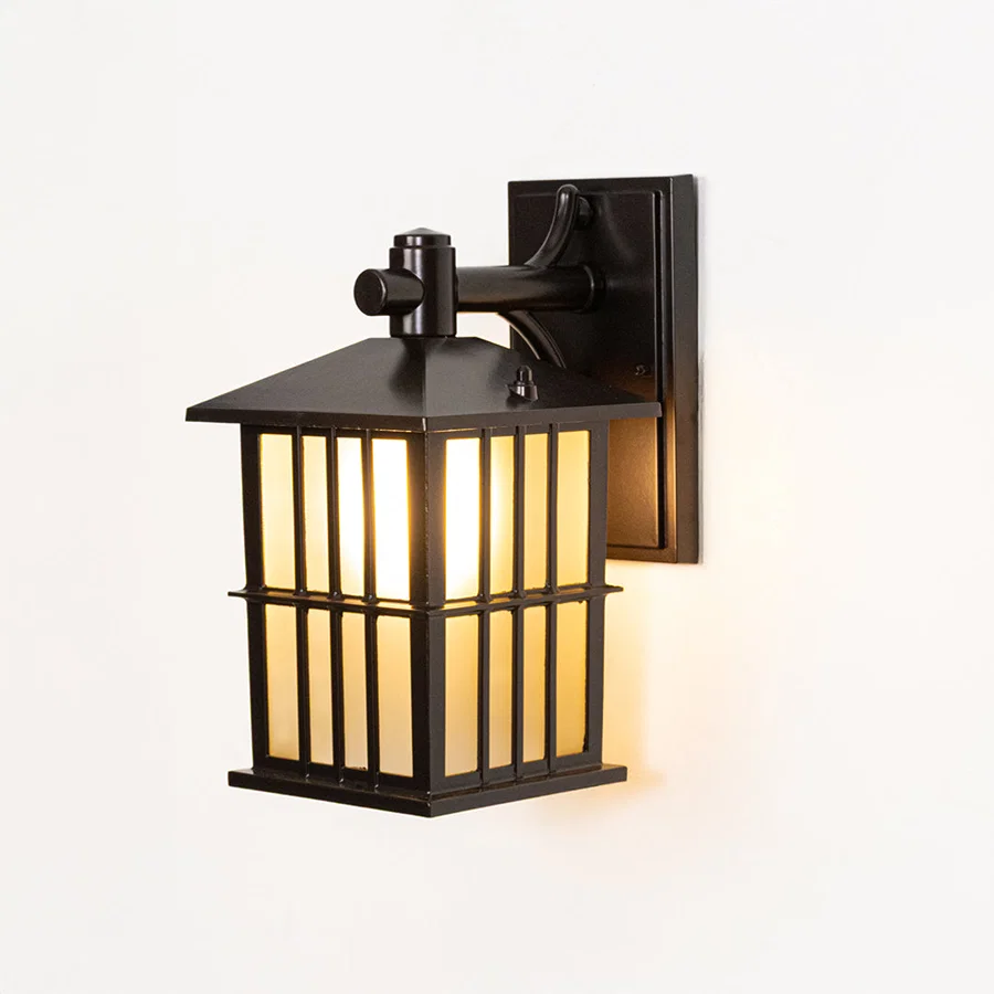 Fig Outdoor Wall Light