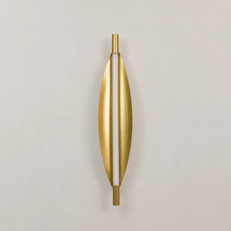 Zephyr Spindle Wall Light