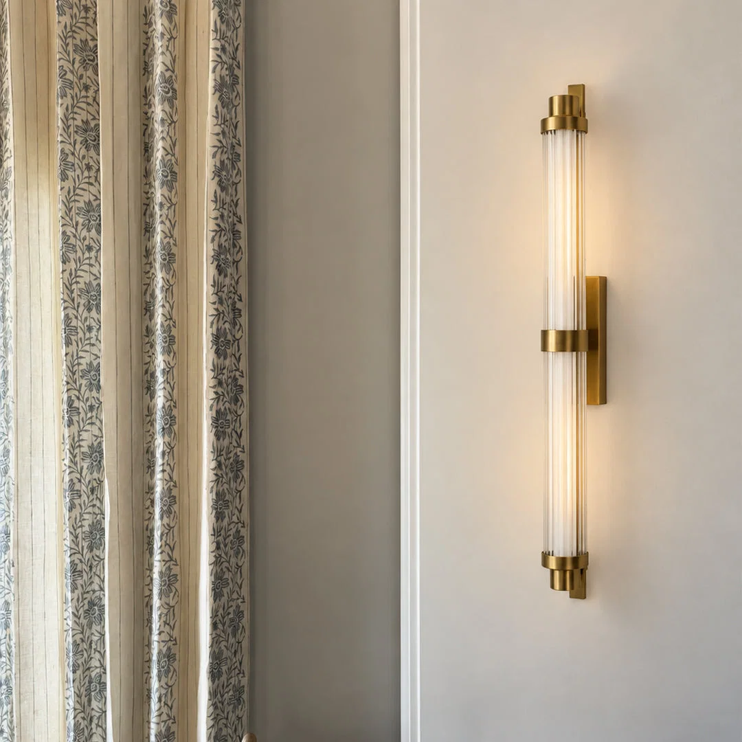 Valen Linear Glass Wall Sconce